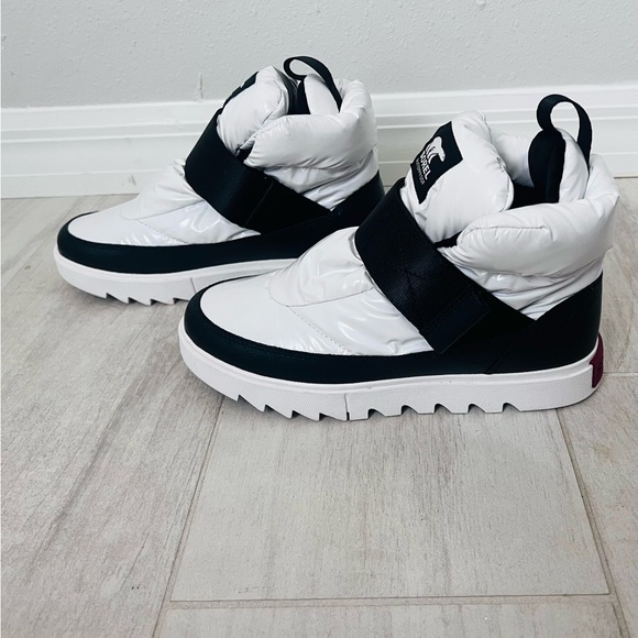 SOREL Joan Of Arctic Next Lite Strap Puffy Boot 7 - Picture 5 of 7